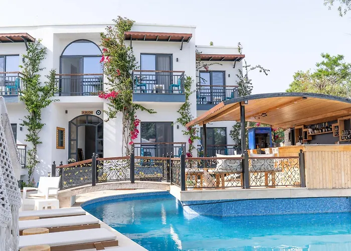 Orion Hotel 3*
